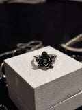 The Scull and roses