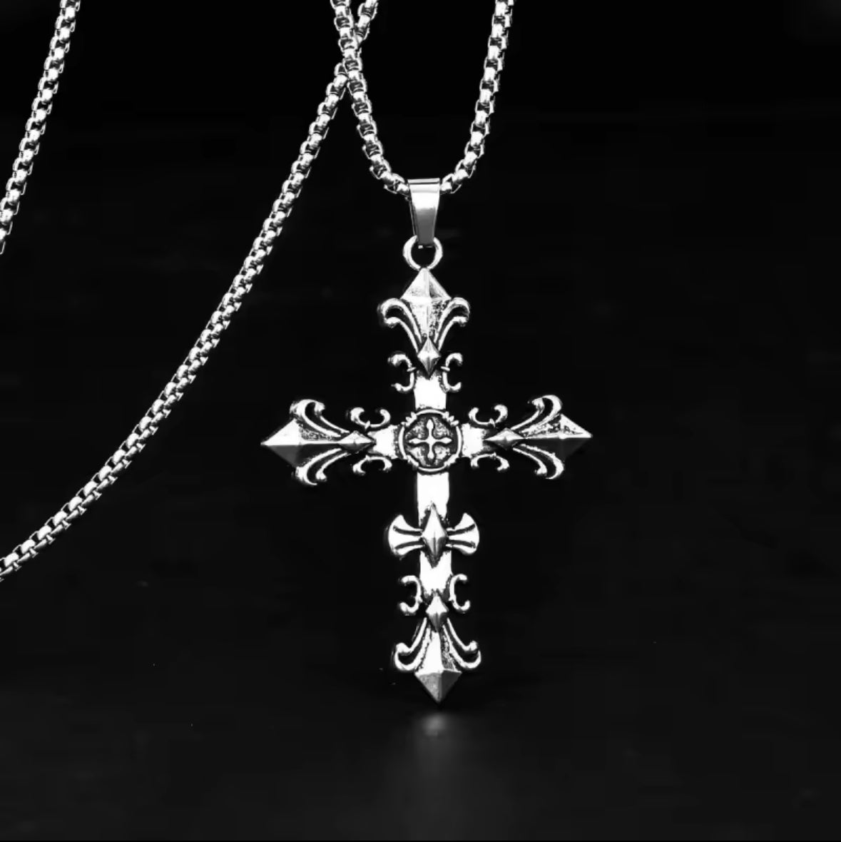 Vintage Silver Color Cross Pendant Necklace Stainless Steel