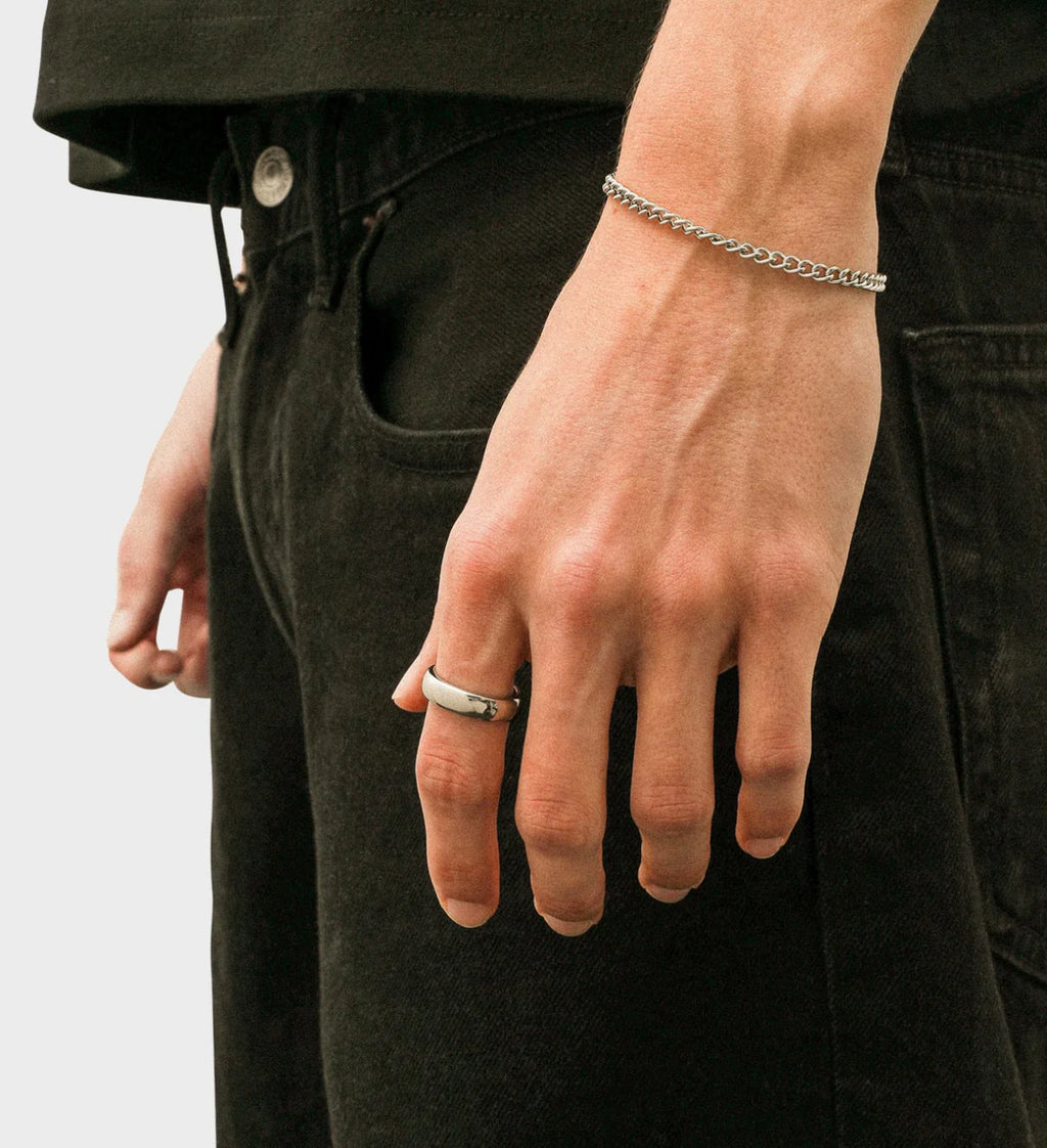Essential Ring in Sterling Silver