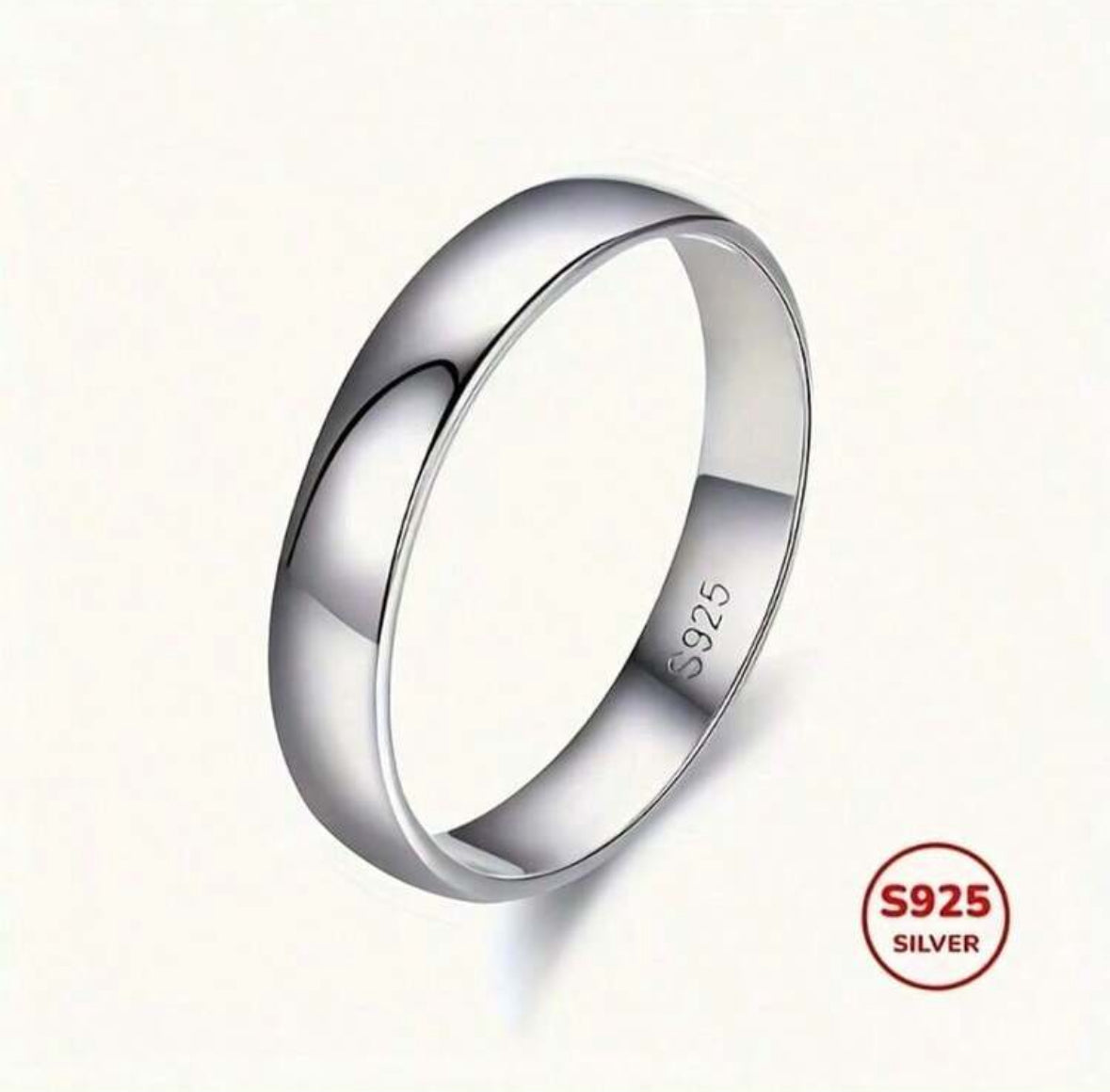 Essential Ring in Sterling Silver